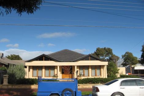 27 Lapthorne St, Glenelg East, SA 5045