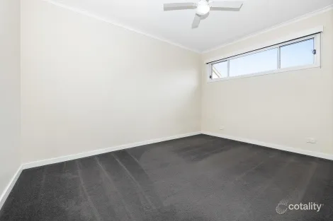 Property photo of 19 Lawson Crescent Rosebud VIC 3939