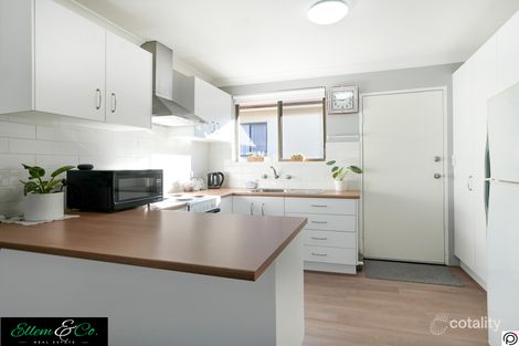 Property photo of 2/4 Werrang Road Primbee NSW 2502