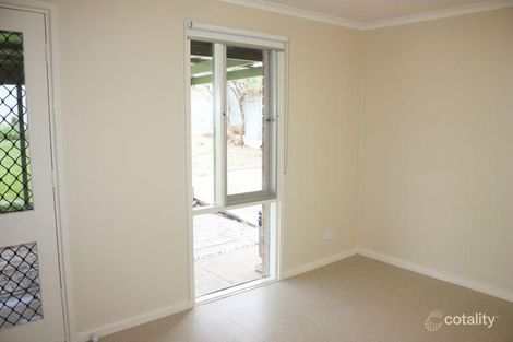 Property photo of 25 Warsaw Crescent Hackham West SA 5163