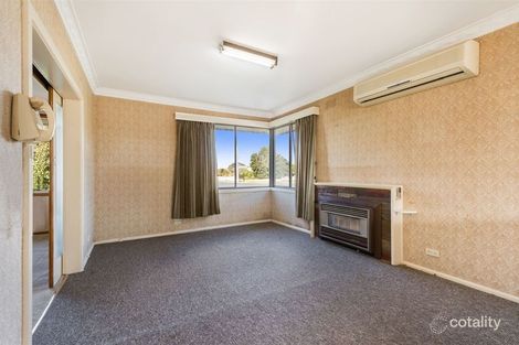 Property photo of 12 Highview Parade Hamlyn Heights VIC 3215