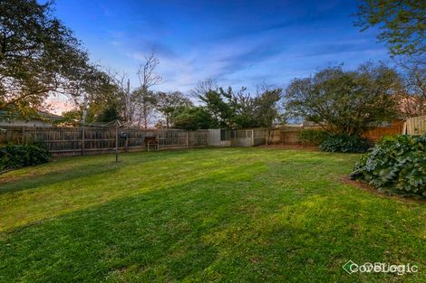 Property photo of 36 Edrington Park Drive Berwick VIC 3806