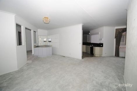 Property photo of 4 Ivatt Street McKellars Park NSW 2790