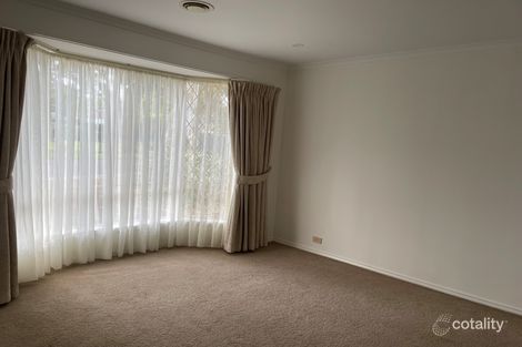 Property photo of 1 London Road Aberfoyle Park SA 5159