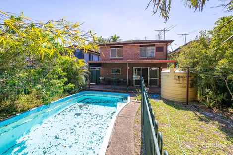 19 Euston St, Wynnum West, QLD 4178