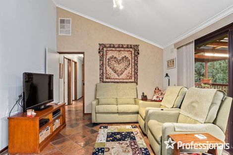 Property photo of 14 Savanna Drive Mooroolbark VIC 3138