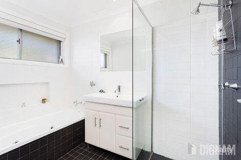 Property photo of 2/80 Park Road Bulli NSW 2516