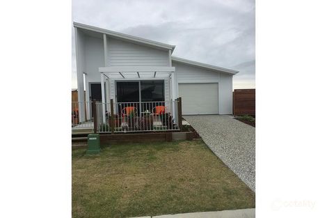 Property photo of 32 Seabreeze Circuit Deception Bay QLD 4508
