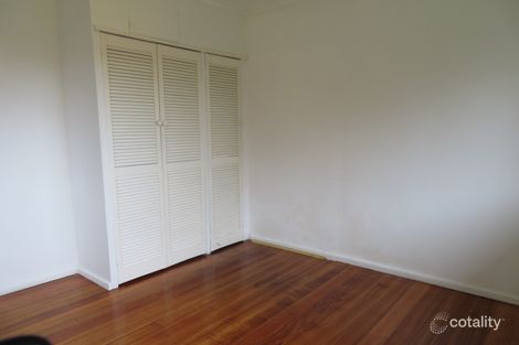 Property photo of 16 Bradstreet Road Mount Waverley VIC 3149