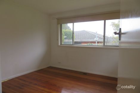 Property photo of 16 Bradstreet Road Mount Waverley VIC 3149