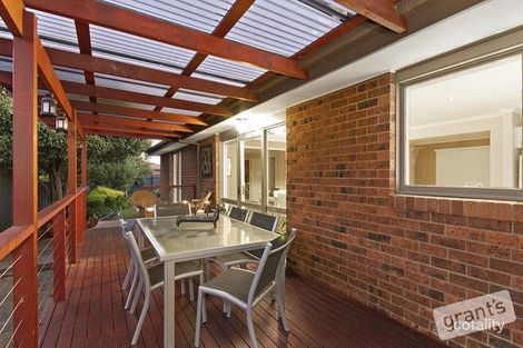 Property photo of 17 Lantana Drive Narre Warren VIC 3805
