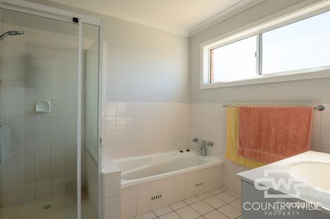 Property photo of 41 Derby Street Glen Innes NSW 2370