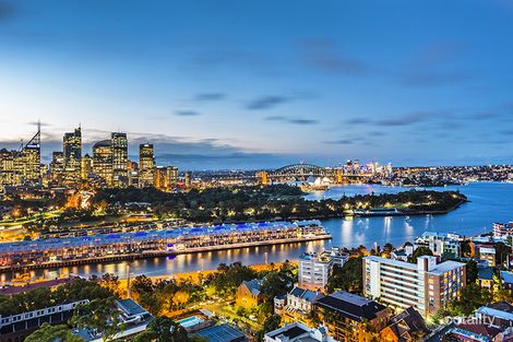 Property photo of 2001/7 Rockwall Crescent Potts Point NSW 2011