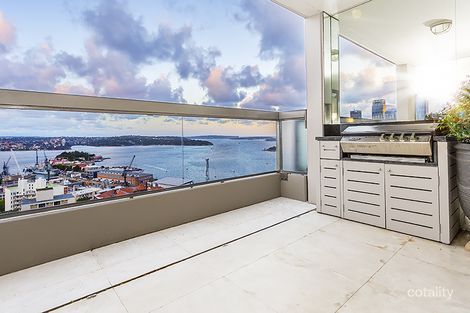 Property photo of 2001/7 Rockwall Crescent Potts Point NSW 2011