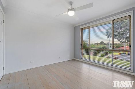 Property photo of 30 Kingfisher Place Glendenning NSW 2761