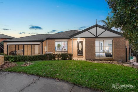 Property photo of 8 Brent Close Berwick VIC 3806