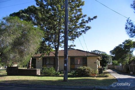 82 Barton St, Oak Flats, NSW 2529