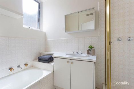 Property photo of 10/74-76 Rathmines Road Hawthorn East VIC 3123