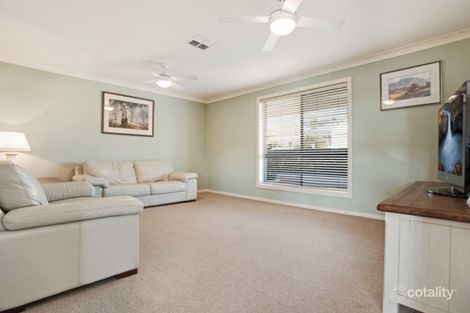 Property photo of 6 Amber Grove Bolwarra Heights NSW 2320