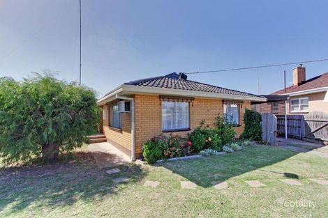 98 Powerscourt St, Maffra, VIC 3860