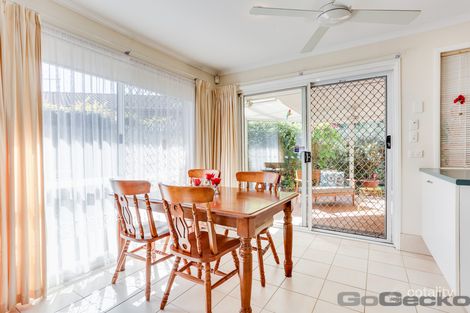 Property photo of 8 Scarlett Daisy Hill QLD 4127