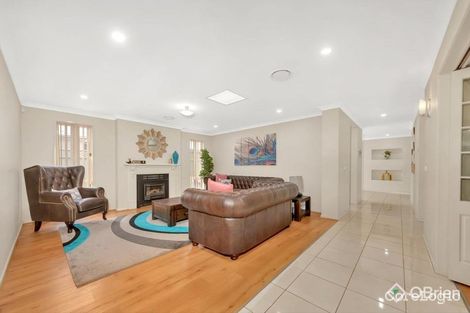 Property photo of 46 Dahlia Drive Caroline Springs VIC 3023