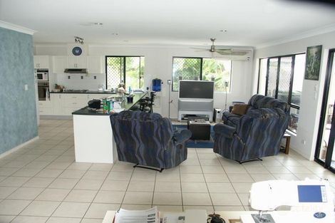 Property photo of 10 Conifer Place Currimundi QLD 4551