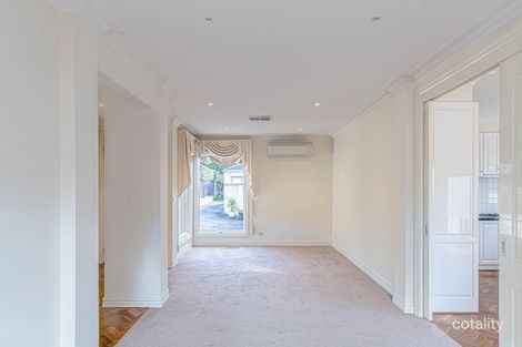 Property photo of 2/10 Henry Street Balwyn VIC 3103