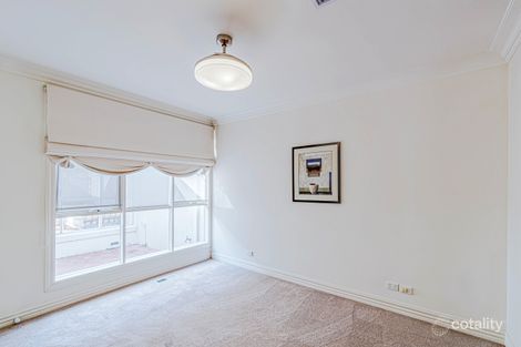 Property photo of 2/10 Henry Street Balwyn VIC 3103