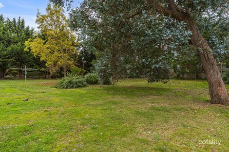 Property photo of 2 Fraser Court Ballan VIC 3342