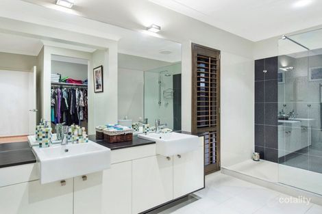 Property photo of 28 Stoney Creek Circuit Ormeau QLD 4208
