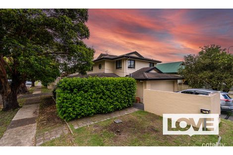 Property photo of 2/13 Chatham Road Hamilton North NSW 2292