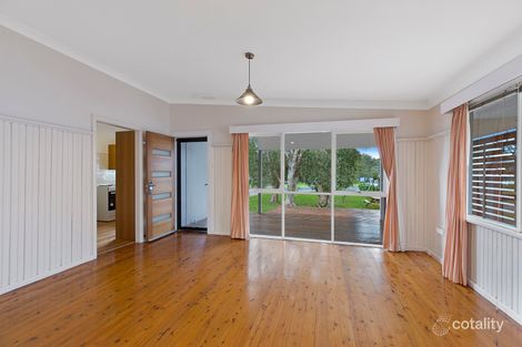 Property photo of 12 Lake View Road Wamberal NSW 2260