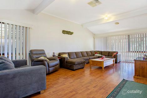 Property photo of 22 Cowes Street Craigieburn VIC 3064