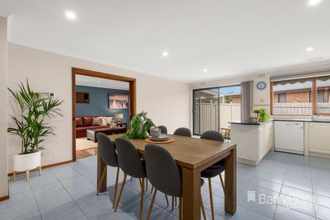 Property photo of 27 Mockridge Drive Mill Park VIC 3082