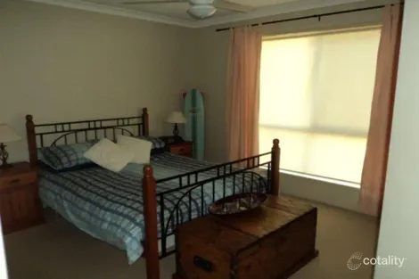 Property photo of 39 Macadamia Street Wynnum West QLD 4178