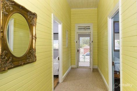 Property photo of 16 Surfers Parade Thirroul NSW 2515