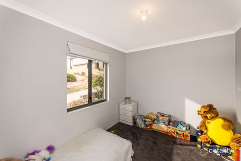 Property photo of 48 Voyager Close Wannanup WA 6210
