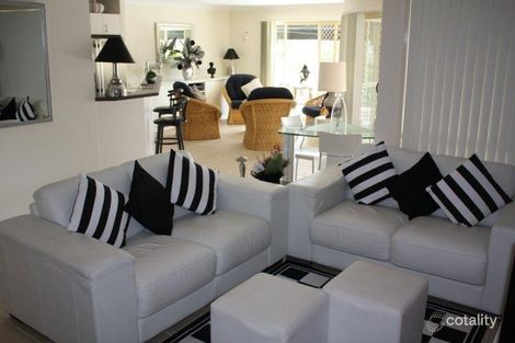 Property photo of 7 Carmel Court Broadbeach Waters QLD 4218