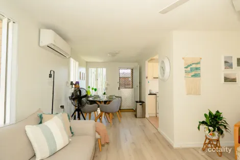 Property photo of 15 Way Street Tenambit NSW 2323