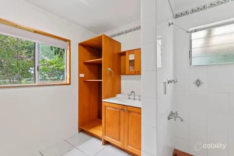 Property photo of 7 Linden Crescent Wulguru QLD 4811