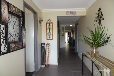 Property photo of 72 Honeywood Drive Fernvale QLD 4306