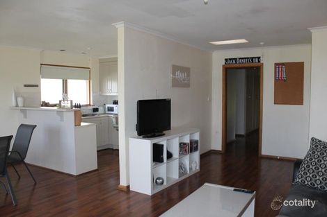 Property photo of 19 Commercial Avenue Millicent SA 5280