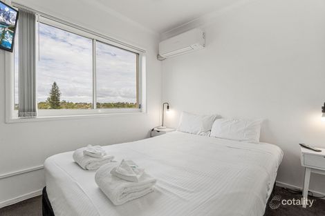 Property photo of 17/451 Esplanade Torquay QLD 4655