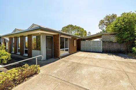 Property photo of 7 Torben Road Aberfoyle Park SA 5159