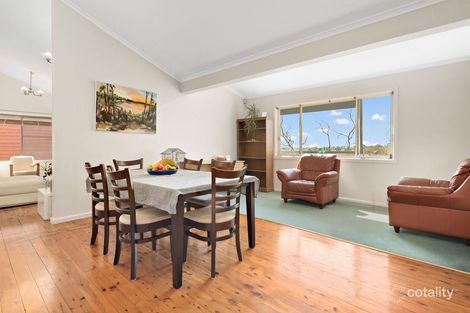 Property photo of 22 Bridgeview Road Yarrawarrah NSW 2233
