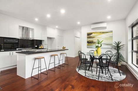 Property photo of 2/53 Waiora Road Heidelberg Heights VIC 3081