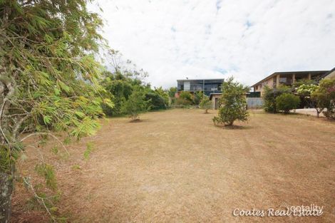 Property photo of 2 Palm Street Tinaroo QLD 4872