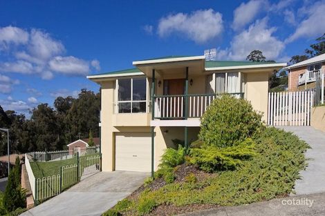 Property photo of 33 Stirling Avenue Blackmans Bay TAS 7052