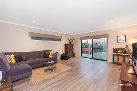 Property photo of 28 Nighthawk Boulevard South Morang VIC 3752